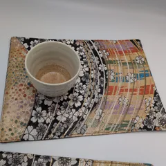 花柄のランチョンマット2枚セット　シルク