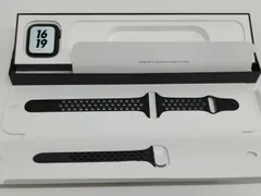 Apple Watch Nike SE 第1世代/GPS/44mm/A2352/スペースグレー〈MYYK2J/A〉 (2)