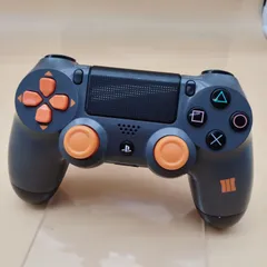 【D10570】ps4 コントローラー　コール オブ デューティ ブラックオプスIII リミテッドエディション ※ジャンク※