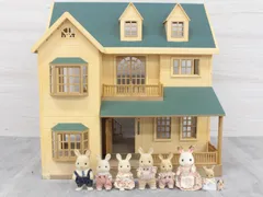 【行董】シルバニアファミリー 緑の丘のすてきなお家 家具家電付 ベッド ドレッサー バスルーム AE0U24