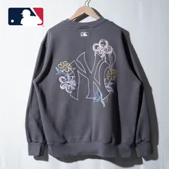 MLB ヤンキース NY スウェット L グレー ロゴ刺繍 花柄 刺繍 NEWYORK YANKEES ユニセックス ストリート オーバーサイズ Y2K 古着 E361