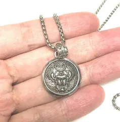 2026年最新】スカラベ ペンダントの人気アイテム - メルカリ