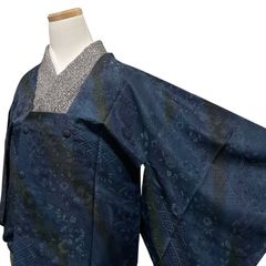 着物断捨離】ガード加工出安心♪青緑の染め小紋 八掛けふくろう - メルカリ