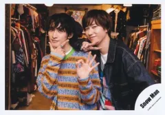 【中古】生写真(ジャニーズ) Snow Man/向井康二・阿部亮平/横型・上半身/アルバム「i DO ME」MV＆ジャケ写オフショット/公式生写真
