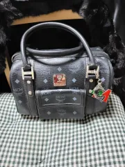 2025年最新】mcm ナイロン ショルダーの人気アイテム - メルカリ