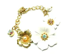 Samantha Vega サマンサベガ ラインストーン パール フラワーモチーフ バッグチャーム キーホルダー レディース ゴールド系 DJ9184