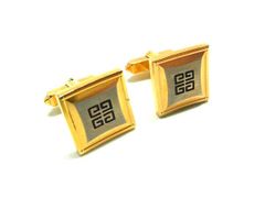 Item thumbnail for item 170d9db8-a8fe-4a6a-a7d4-6fb1c023ce34