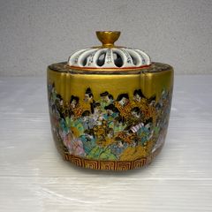 九谷焼名工富田松鶴造手描き金彩色絵三十六歌仙図沈香壺！本金絵付け！ 九谷焼名工富田松鶴造手描き金彩色絵三十六歌仙図沈香壺！本金絵付け