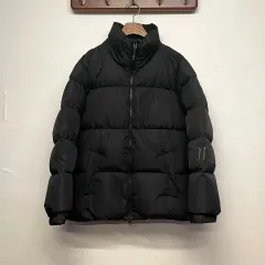 プーマ (キッズ) ブラック ダック ダウンジャケット