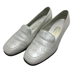 【美品】銀座ヨシノヤ (22) パンプス ラウンドトゥ パンチング フラット 本革 レザー 希少カラー