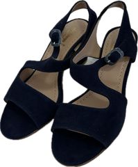 Item thumbnail for item 0bbdef51-2460-4f74-83e9-652927d2938d