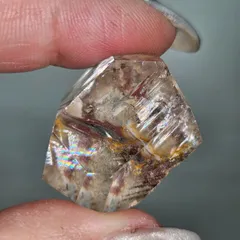 虹入りガーデンクォーツ✨フリーフォーム✨