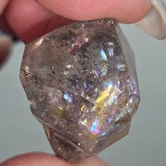 虹入りエレスチャルクォーツ✨原石✨ - メルカリ