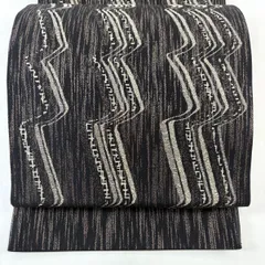 【美品】 袋帯 名品 幾何学模様 縞 焦茶色 六通 正絹 【中古】