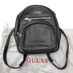 GUESS ミニリュック ブラック ロゴ入り - メルカリ