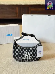 【今日特価】MLB Official Unisex Armpit Bag Couple Style Celebrity 同款 New Arrival-WTO輸入1