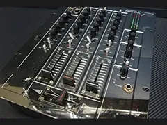 レアVestax ベスタクス PMC-17A DJミキサー Vestax PMC-17A Pro DJ Mixer (Overview) - YouTube