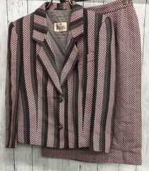 Item thumbnail for item 6ad4ab84-7d01-4b78-b9fc-6412ff014264