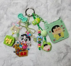 クレヨンしんちゃん 携帯ウール風 キッチ バッグチャーム (製作)