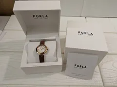 I【ヴィンテージ】FURLA フルラ レディース 腕時計 クォーツ 稼働品 レザーベルト ゴールドカラー 白文字盤 ファッション 付属品有