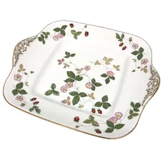 WEDGWOOD ウェッジウッド WILD STRAWBERRY ワイルドストロベリー ブレッド＆バタープレート　B＆Bプレート 皿 未使用 aq12284