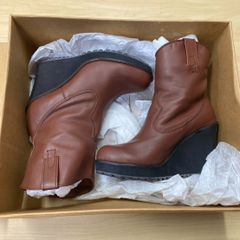 Item thumbnail for item f5afa6b9-74c2-49de-8a86-21de70db299d