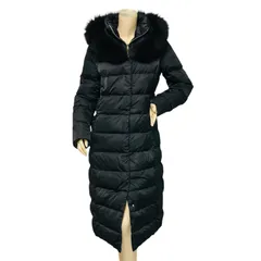 美品★HERNO・ヘルノ ポーラテック レディース メタルブランドロゴプレート フォックスファー フード ライナー付き ダウンコート 2021年モデル(46/XL相当)レディースダウンジャケット 冬物 アウター コート ブランド リアルファー ブラック