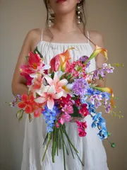 ウェディングブーケ　カラフルブーケ　造花ブーケ　韓国ブーケ　アーティフィシャルフラワー　♡ブートニア付き♡ ♡送料無料♡