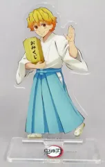 【中古】アクリルスタンド・アクリルパネル 我妻善逸 「鬼滅の刃 謹賀新年炭治郎たちと初詣イラスト アクリルスタンド」 C101グッズ