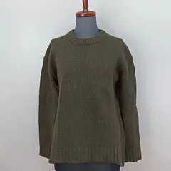Spick and Span　ニットセーター　クルーネック　オリーブ色　スピックアンドスパン