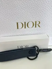 2026年最新】ディオール キーケースの人気アイテム - メルカリ