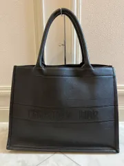 2025年最新】ブックトート レザーの人気アイテム - メルカリ