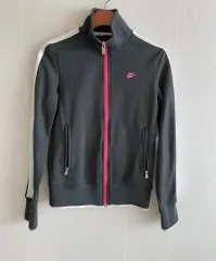 ナイキ レディース トラック ジャージ/ジャケット