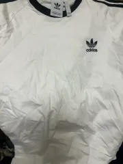 アディダス リンガーTシャツ