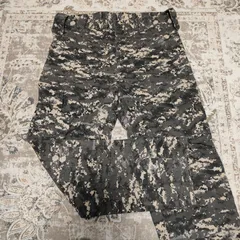 ミリタリーパンツ　迷彩服　ACUパンツ　カーゴパンツ　軍パン　パンツ　ズボン