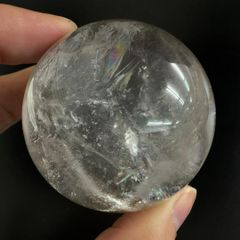M1998☆ヒマラヤ水晶丸玉98mm1.2Kg☆天然石　原石☆N60305 M1998☆ヒマラヤ水晶丸玉98mm1.2Kg☆天然石 原石☆N60305 - メルカリ