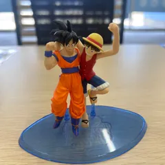 ジャンプ40周年　ワンピース ドラゴンボールコラボフィギュア