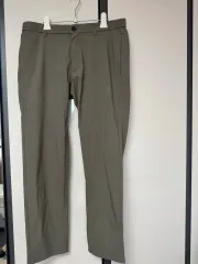 ユニクロ×セオリー スラックス