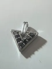 【 K18WG  /ネックレストップ 】ブラックダイヤモンド  0.11ct  0.84g