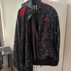 【完売】アディダス アベイシングエイプ トラックジャケット 2025年最新】adidas ape トラックジャケットの人気アイテム - メルカリ