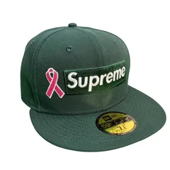 サイズ【7 3/8(58.7cm)】シュプリーム Supreme 25AW／ Breast Cancer Awareness Box Logo New Era ／ブレストキャンサーアウェアネス ボックスロゴ ニューエラキャップ　8065000225978