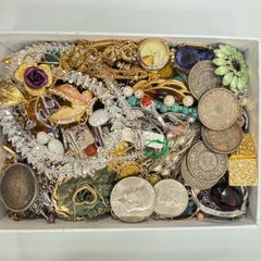 アクセサリーまとめ 約4kg - メルカリ