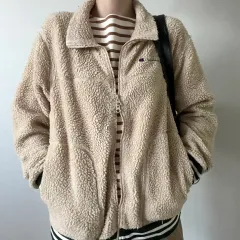 CHAMPIONフリースジャケット