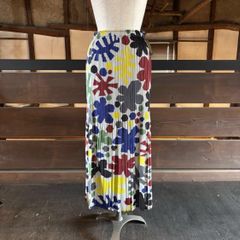 プリーツプリーズ イッセイミヤケ 総柄 プリーツ ロングスカートサイズ3 PLEATS PLEASE ISSEY MIYAKE プリーツプリーズ イッセイミヤケ 大小