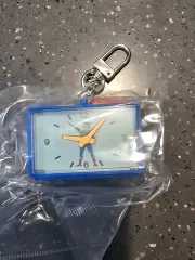 クレヨンしんちゃん ミニ フィギュア キーホルダー マスコット キーホルダー アクション仮面 時計