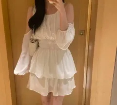 リーゼ・スジ オフ ブラウス 白 + マグノリア スカート アイボリー