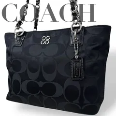 ☆★COACH コーチ★トートバッグ　シグネチャー　肩掛け　チャーム　ロゴ　A4サイズ収納可能　大容量　ブラック★　♯2102