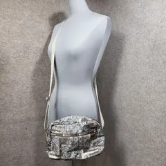 LeSportsac ショルダーバッグ ボタニカル総柄デザイン ブラウン系