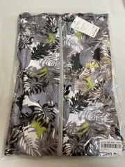 A【A21-09】◇ FILA LLサイズ　フリルパーカー　グレー色　総柄