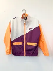 7) NIKE キッズ バイカラー ウィンドブレーカー